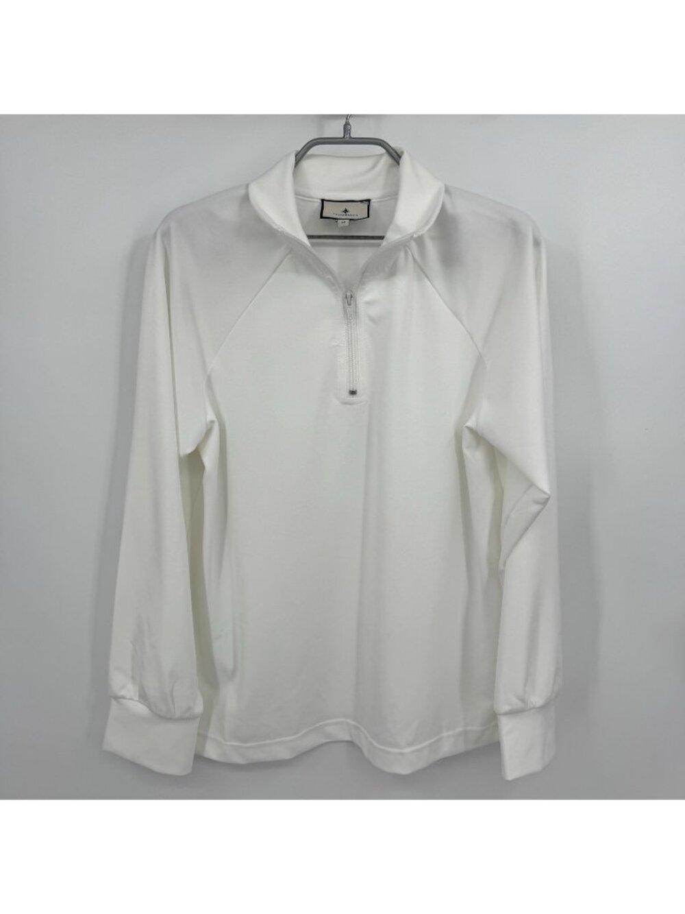 Tuckernuck Sport White Long Sleeve Quarter Zip Pullover Size M